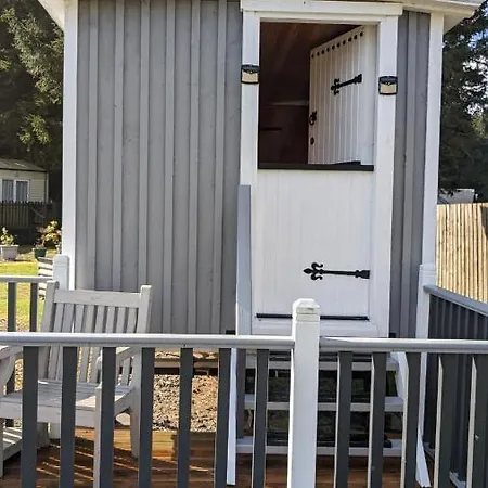 Glengoulandie Shepherd's Hut Exterior foto